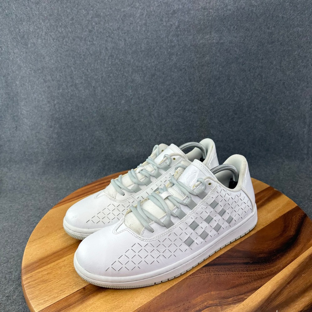 Jordan Illusion Low Mens White Wolf Grey Leather Sneakers 705146-100 Size 9 - Picture 5 of 11
